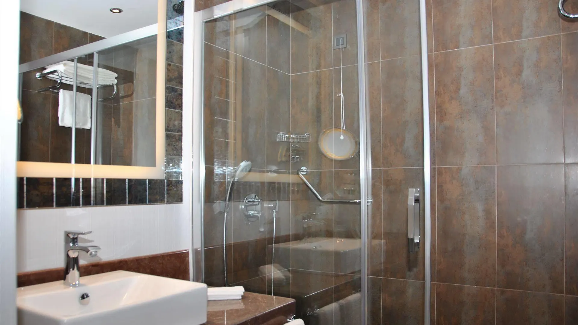 Mercure Istanbul Altunizade Otel