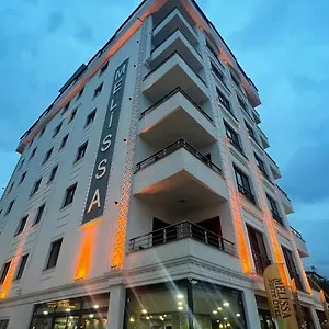 احجز هنا