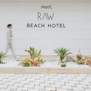 Raw Отель